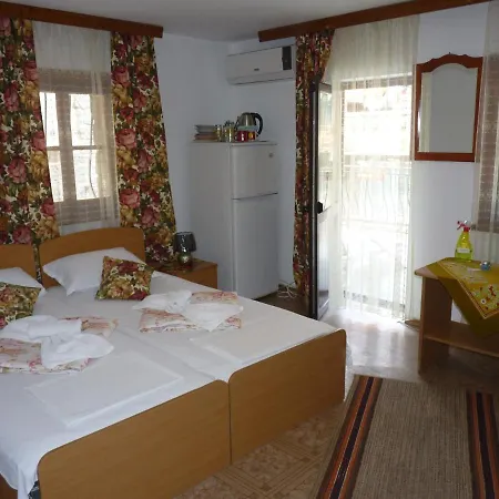 Zhelevi Созопол